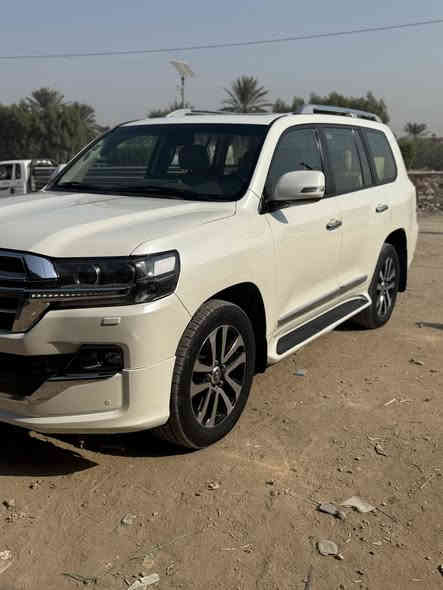 السلام عليكم
للبيع لاندكروز موديل 2019 ساز  مكفول  من صبغ وتبديل السياره 
جديدة معنى كلمة اسبيرها منازل اللون ابيض صدفي رقم بغداد بسمي 
محرك 4600 
V8
فول موصفات 1/1
بصمه تشغيل 
5 بصمه أبواب لمس 
تشغيل عن بعد 
فتحه سلايت
كشنات ثنين كهرباء 
كشنات جلد 
شاشات خلفيه
8ايرباك 
زراكات 
مري شفط 
شاشات خلفيه 
مطفايه حريق 
جنطه شفط 
ثلاث قطع تبريد 
حساس امامي 
حساس خلفي  
وباقي موصفات ساز معروفه 
ماشيه 61 ألف حقيقي 
سعر السياره 54000 يعني 5شدات 40  ورقه 
الاستفسار اتصل على الرقم
‭ ‭***********‬ ‬ ‭
مكان بابل
اني مكلف بالنشر
