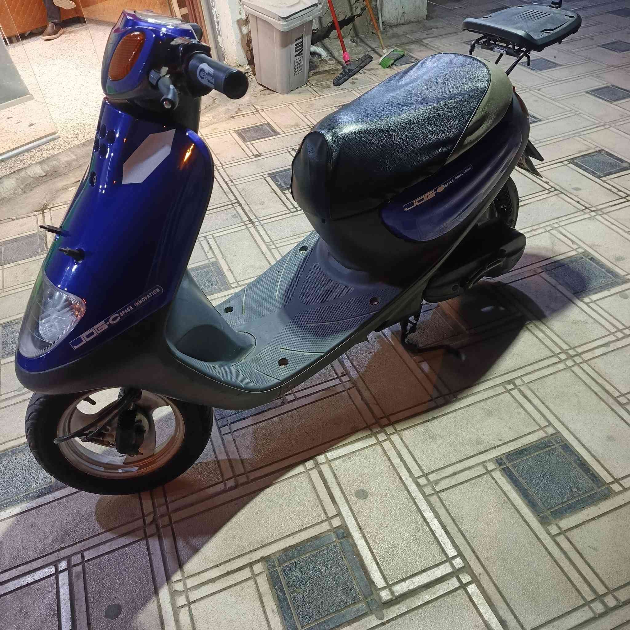 السلام عليكم دراجه منغولي جديده شغاله من كلشي كهربائياتها كلها شغاله شرط مامفتوحه الشراي يتصل ع هذا الرقم ***********
