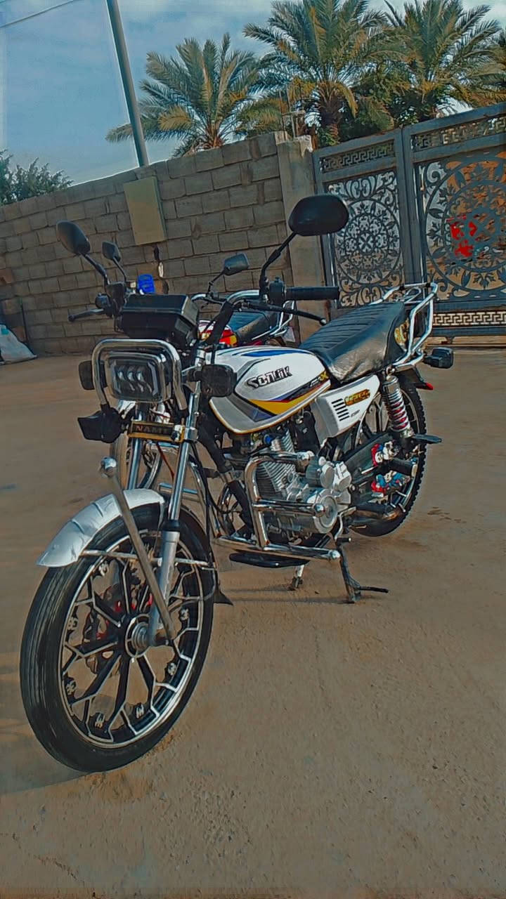 سلام عليكم
للبيع ايراني سونك موديل 2024
عداد شاشه ماطور مناقصه برغي
نشاط كير محرك الك الفحص 
تواصل ***********
