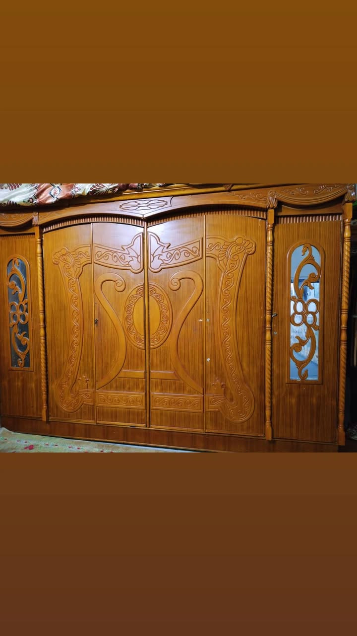 للبيع كلهم سعر ٤٥٠.. القرنه شرش
الاستفسار أكثر الاتصال على الرقم ***********

كنتور خانات وزارية وميز مراية..) (مكلفه بالنشر)
