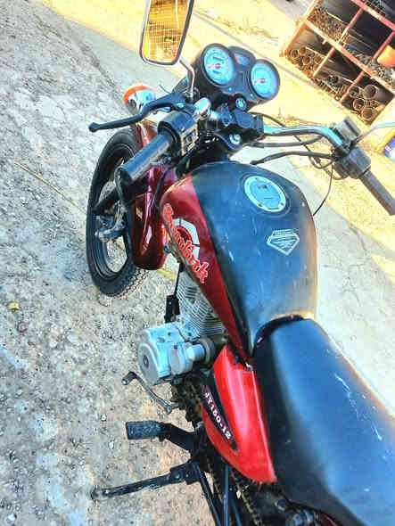 موطور للبيع مكينه ناعم كلش ونشطه فقط الكير ٣ مايجي كهربائيات شغله سلف لايت هورن اشاير جدد عايزهن ربط رايده ب 350 وبيه مجال اتصل وتدلل ***********
