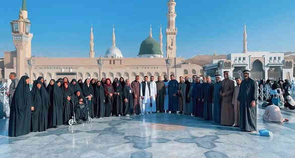 “وَأَتِمُّوا الْحَجَّ وَالْعُمْرَةَ لِلَّهِ ۚ”
(سورة البقرة: الآية 196)

يعلن مكتب السياحة الدينية
في مؤسسة الحمزة الغربي (حملة المشكاة)
عن الحملة السنوية للعمرة 
في عطلة (نصف السنة)
علمًا أن العدد محدود……

يرافق الحملة المرشد الديني سماحة السيد حسين لطيف الحسني.
⭕️ برنامج الرحلة:

✅ السفر برًا وطياران .
✅ هدايا للمعتمرين وباجات.
✅ الرحلة 3 ليالٍ في المدينة و6 ليالٍ في مكة المكرمة.
✅ ضيافة حملة المشكاة للمعتمرين خلال الرحلة.
✅ زيارة المراقد والأماكن الدينية والسياحة في المدينة ومكة المكرمة.
✅ جولات تسوقية في مولات مكة المكرمة.
✅ محاضرات دينية وصلاة جماعة من قبل مرشد الحملة سماحة السيد حسين الحسني.

⭕️السكن قريب من الحرم.  
⭕️وجبات طعام. 

⭕️ للحجز والاستفسار أكثر الاتصال بإدارة الحملة:
0774 479 7222
أو زيارة مكتب السياحة الدينية في مؤسسة الحمزة الغربي (ع) للثقافة والإرشاد قرب عارضة المواكب

#العمرة
