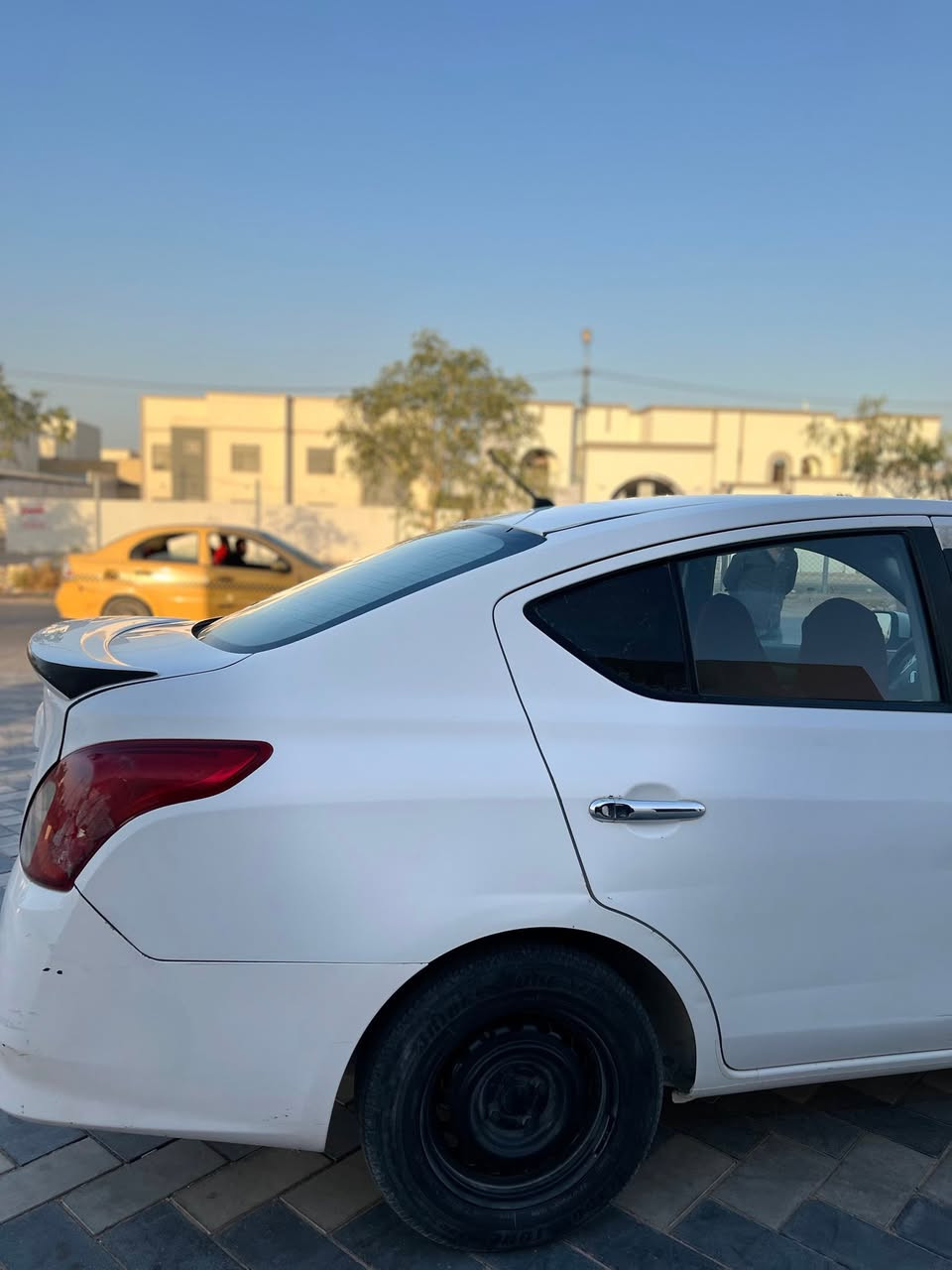 السلام عليكم 
صني 2019 ماشيه 170 سياره جاهزه كير مكينه تبريد حداديه بيه قطعين السعر:85وبيه مجال بسيط عنوان :نجف  الرقم :***********
