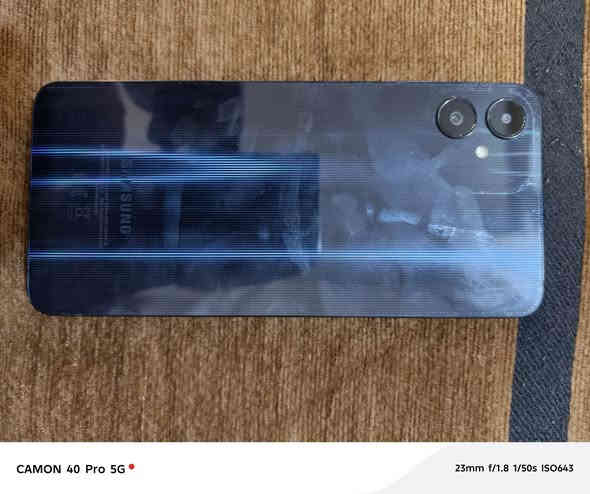 سلام عليكم شباب وبنات تليفون كلكسي سامسونكA05 للبيع لون نيلي ذاكرتة ١٢٨ بطارية ٥٠٠٠ بوبجي ٦٠ فريم جهاز نضيف كلش ومكفول كفاله عامة وبلعافية على الياخذه مكاني بغداد الحرية السعر ٧٥ الشراي يتصل *********** بي واتساب واهلا وسهلا بلجميع
