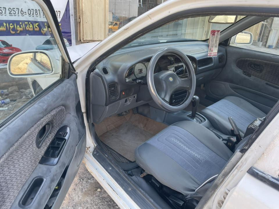 سلام عليكم بروتون للبيع موديل 2000 رقم الماني سنوية لل27 ( بخاخ وكير اوتماتيك )راعيهة يمي عنواني الديوانية سيارة هواي تعبان عليهة مسوي بيهة مكينتهة تجفيت درجة اولى بستم ورنك وبراص وكازكيت ولفات ولاستيك ولف وقوايش ومسوي بخاخات جدد ومسطرة وكلاص بانزين جديد فيت بم جديد كهرباء للفيت بم جديد وباتري جديد تخم تاير جديد دوشمة وارضية وكاعيات جديد ودواخل غسل وتنظيف دواخل نضيفة حلوة ومسوي كهربائيات من دعامية لدعامية كلشي يشتغل بيهة حته كلوب البك والسايد بريك تبريد عوزة كمبريسر تدفئة تشتغل حدادية بيهة ملعب والكشر شوف العين واعتذر عن الاطالة … 
السعر 35 وبيهة مجال للشراي بي خير ويدلل 
هاذا رقمي / ***********   بي واتساب واذا ماعندك رصيد رمشلي اني اخابرك
