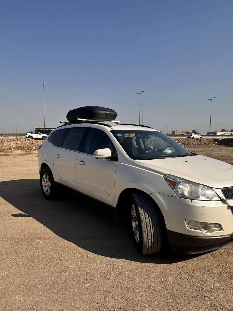 السلام عليكم 
ترافرس للبيع مستعجل ع البيع السعر 97 مجالها كلش بسيط حك الجية 
اخوان اقرأ المنشور زين 
مواصفات فول عدا الفتحه 
⭐️7 راكب 
⭐️تبريد تدفئة 3 قطع مركزي منظومة جديدة من كلشي 
⭐️كير مكينة كله بلاد المكينه 3600vvt 
⭐️ تخم تاير كوري الأصلي قبل شهر شادة 
⭐️كامرة 360 درجة 
⭐️شاشة تدعم كار بلي 
⭐️ حساس خلفي 
⭐️السيارة خير من الله ومتعوب عليها وبالخير ع الياخذها 
كلش نظيفه والسونار من ضمن الصور 
الشراي يتصل ***********
مكاني مركز الكوت رقمها بغداد انكليزي
