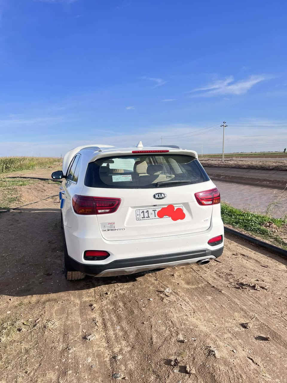 سلام عليكم  للبيع سورنتو 20
رقم بغداد 6سلندر 7راكب 
للاستفسار ***********
