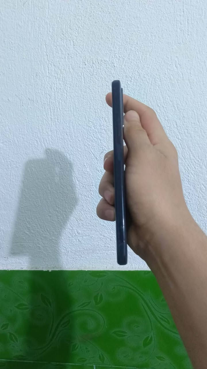 سلام عليكم ريدمي نوت 11مثل ما موضح بالصور ذاكرة 128/6 الي يريدة يراسلني ويدلل


**إذا كنت صاحب هذا الإعلان وتريد حذفه لأي سبب، رجاءا أرسل رسالة إلى الدعم الفني**