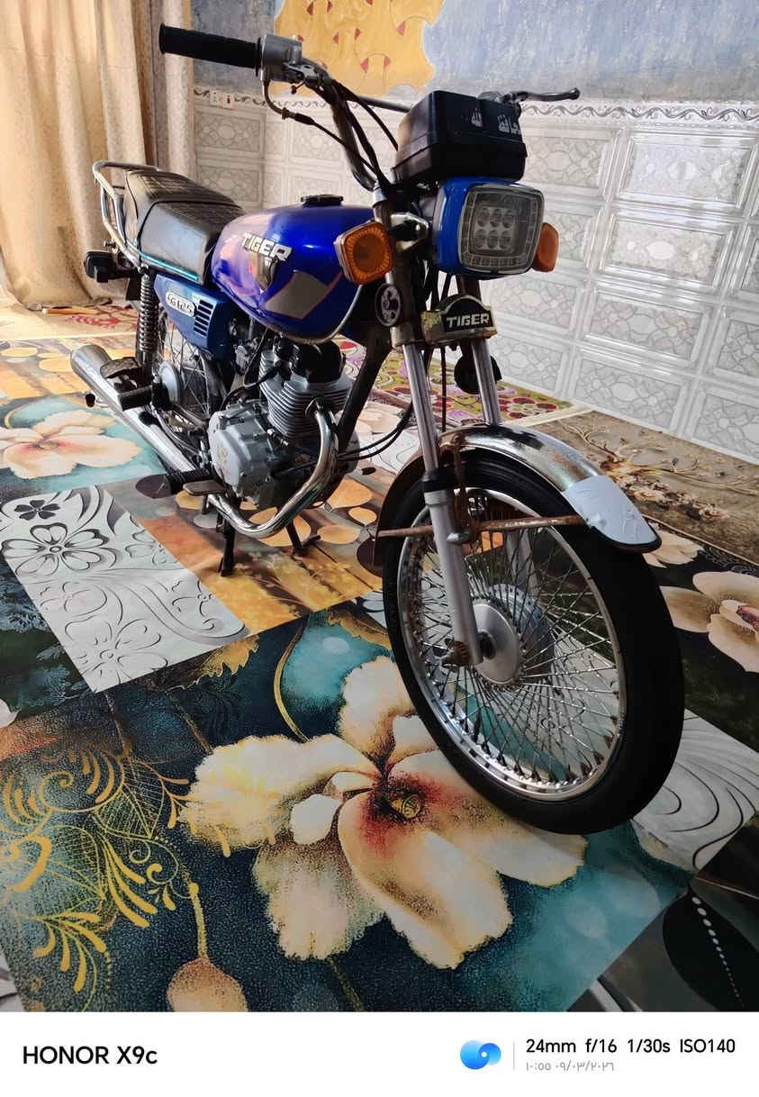 لبيع تايكر موديل 20وراق صولي مكفوله  كهربياته كله شغاله وبعد شوفت عينك الدراجه)))المكان بابل الهاشميه  ))((***********))
