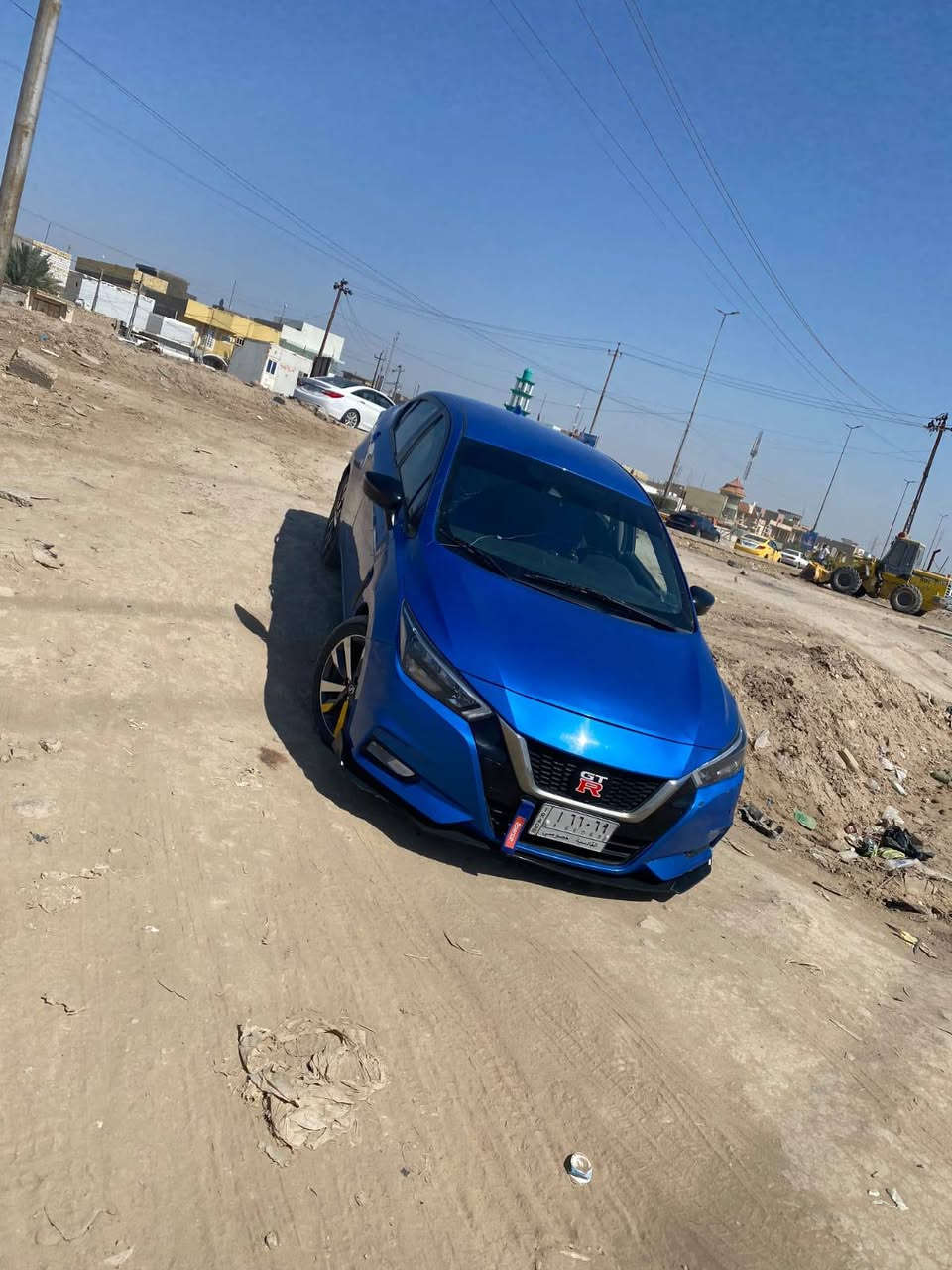 السلام عليكم سيارة نيسان فيرسا مديل 20 فئه s اني مكلف بنشر  هذا رقم صاحب السيارة‏‪***********‬‏
