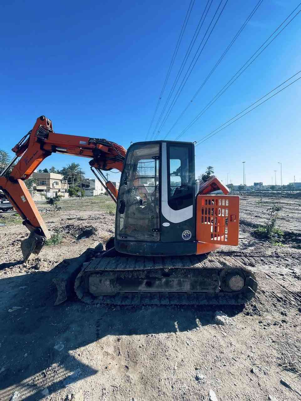 حجمً75جبً كسر موديل 2014منفيز  دخول جديد  مكفوله  وجديده بيع مستعجل تواصل ***********
