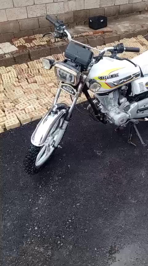 دراجه ايراني 5 كير للبيع 
الاستفسار على الرقم ***********
