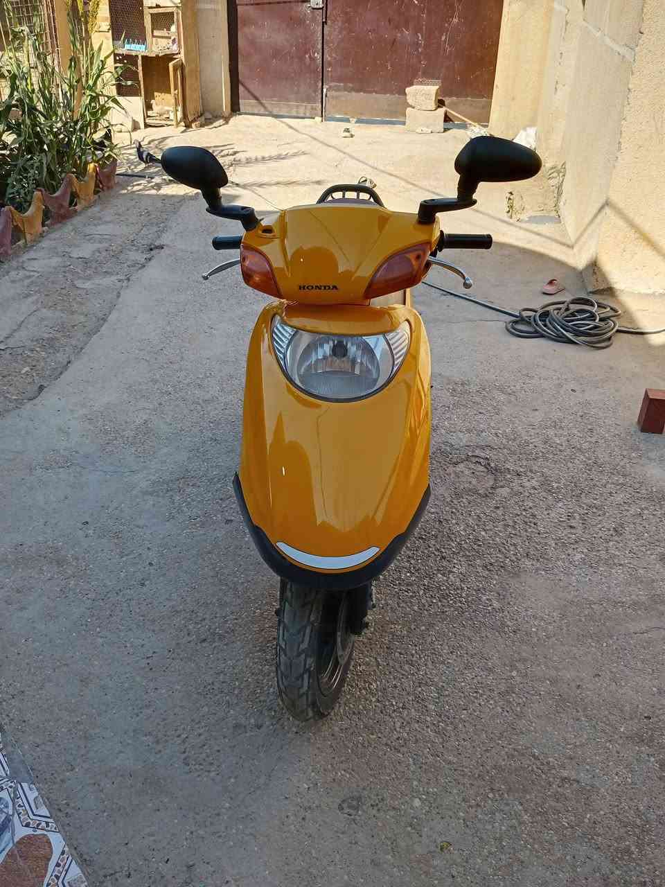 السلام عليكم للبيع سبيسي ياباني المكينه مجفته السعر 400وبيه مجال (الكوت شارع النفط)***********

