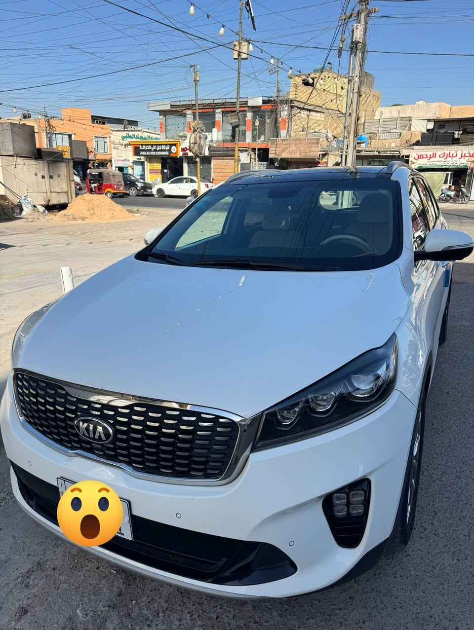 كيا سورنتو للبيع خليجي موديل 2018 فول مواصفات مكية 6 سلندر كفالة عامة من كلشي من دعامية للدعامية 
موصفات السيارة 
سعر 240 وبيهة مجال 
1 - بانوراما 
2- كشنات جلد 
3- تدفئة تبريد
4- جنطة كهرباء 
5- حساسات امامية خلفية 
6- تبريد 3 قطع 
ولباقي معروف مواصفات سورنتو
رقم الهاتف ***********

