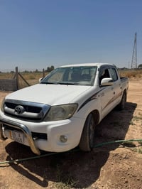أهلاً وسهلاً بالجميع! أود أن أعرّفكم بنفسي وأن أشارك معكم صورة التقطته...
