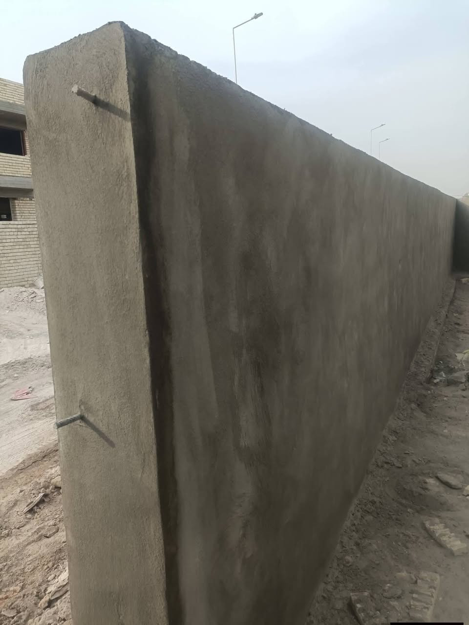 السلام عليكم 
لباخ اسمنت جص بورك طلس واجهيات نثر سقل قاطين جراره لط ترميم تصليح هزاره من الحله متفرغ للعمل 
***********
***********
