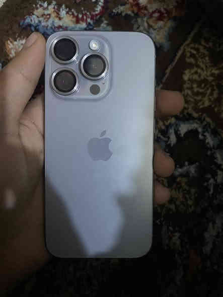 السلام عليكم ايفون 15 برو فقط بدون ملحقات نموذج M شرق اوسط بدون ملحقات ذاكره 256 المكان بغداد البنوك السعر 650 وبي مجال مبدل شاشه تفصيخ فول النضافه تجي تفحص جديد  اتصل او وتساب ***********
