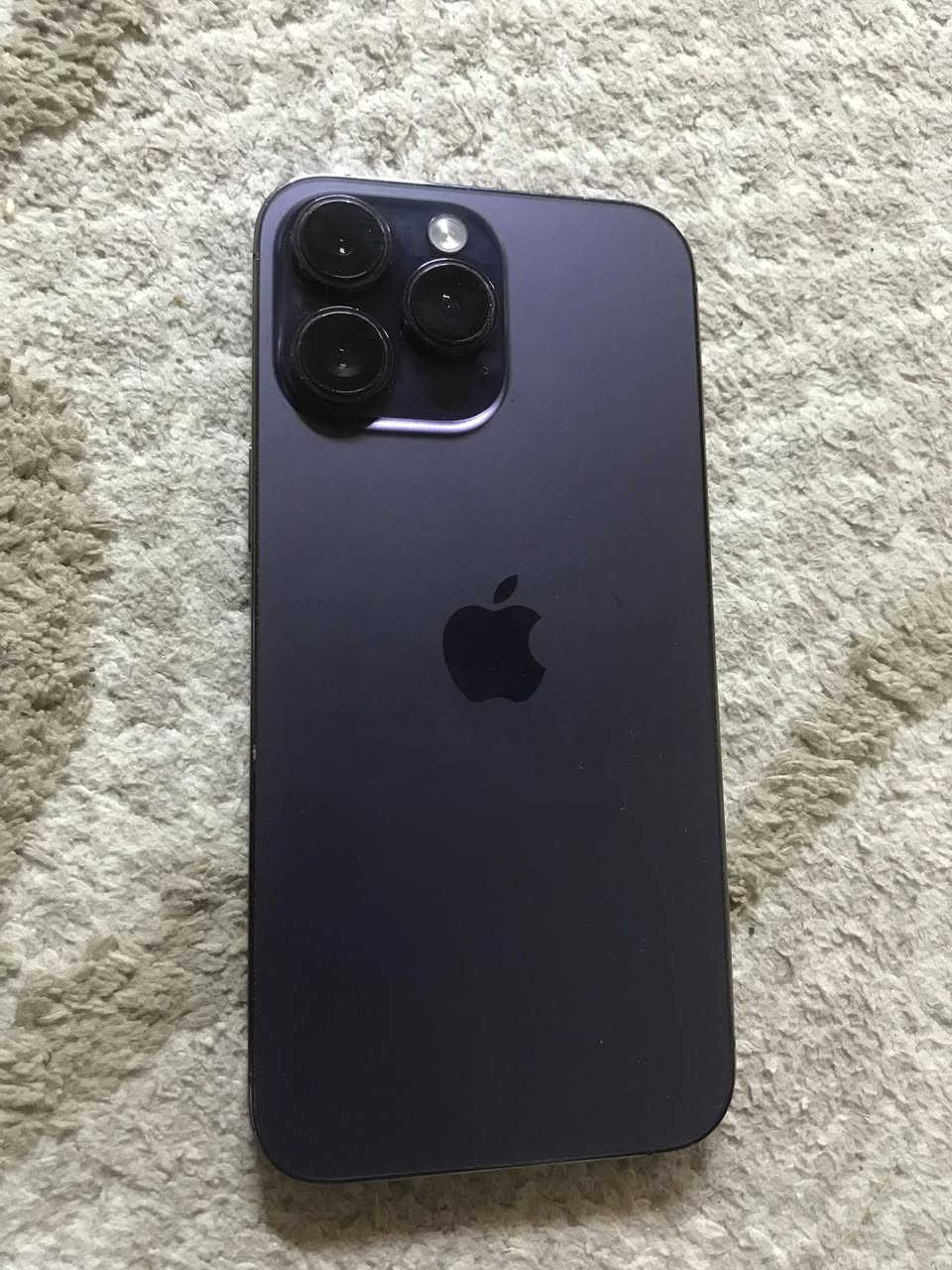 14 برو ماكس شرق اوسط ذاكره 256 بطاريه ٧٩ الجهاز مستبدل بي كامره مكفول من اي خلل كارتونه موجود استخدام شخصي شحنه يخبل مكاني بصره ع شارع القائد واتساب *********** السعر 800 وبي مجال للشراي
