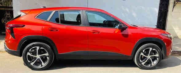 • اللون: متغيرمميز.   بيع اومراوس
 • العداد: 47كم فقط
 • القير: أوتوماتيك ATF
 • الحالة: ممتازة – مستوردة من أمريكا

✨ إضافات ومواصفات:
شاشة – كاميرا – حساسات – – تدفئة ستيرن + كشنات تدفئه – رادارات جانبية – توقف ذاتي – تحديد مسار – تشغيل عن بعد  وبعدبيها مواصفات 

💰 السعر: اتصل وتدلل
📌 الموقع: صليخ 

⚠️ ملاحظات:
 • السيارة حادثة موجدبلصور                 (بدون ايرباك)
 • باقي السيارة كفالة

📞 للتواصل*********** بغداد
