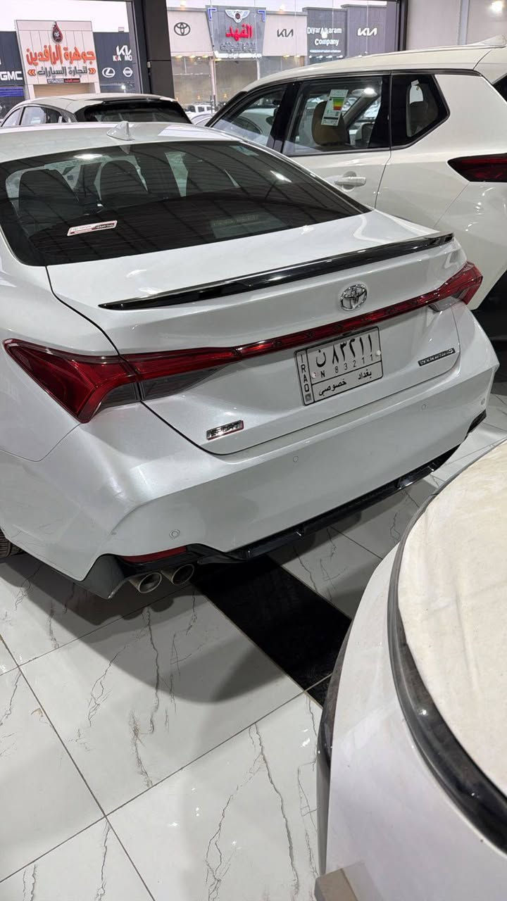 سلام عليكمَ عِنـ.̷̷̸̷̐ـديّ  سياره افلون ريد ابيع سعر عل رقم *********** موديل 19 فول السياره
