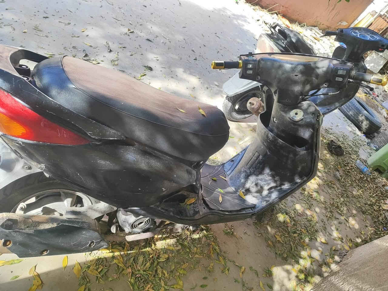 سلام عليكم بريز للبيع كامله شغاله سلف وهندر عنواني بغداد العطيفيه جامع براثا سعر350هاتف***********
