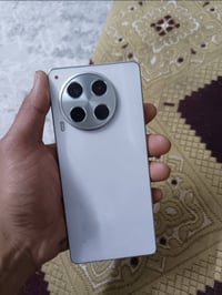 تكنو كامون 30 • ذاكرة ٢٥٦ • شحن ٧٠ واط