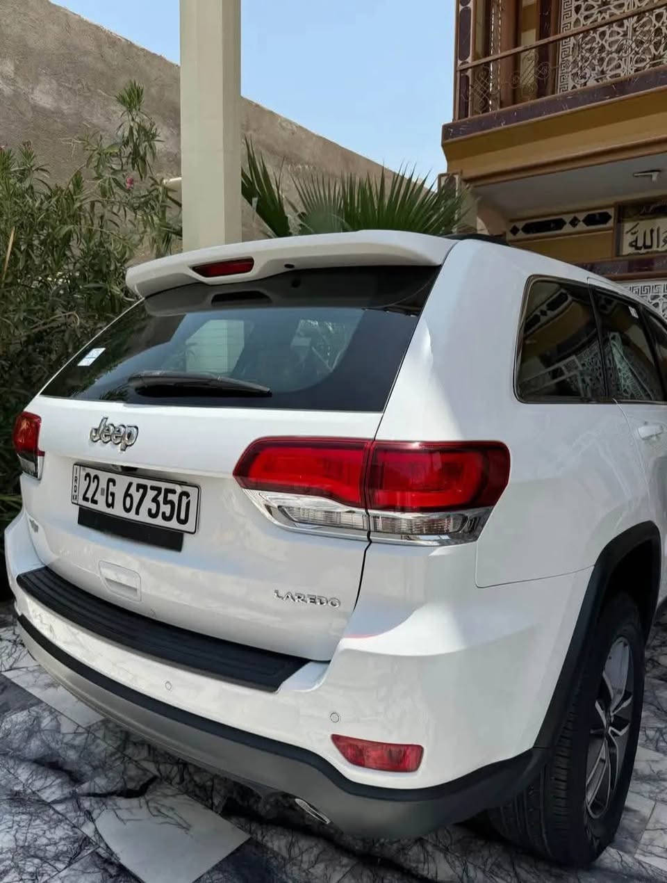 جيب لاريدو خليجي هارلم كفاله.  رقم اربيل ماشي  ٨٥ الف.  مواصفات عاديه  مكان السياره بصره  سعرها.  ٢٨٥  وبيهه مجال  ***********
