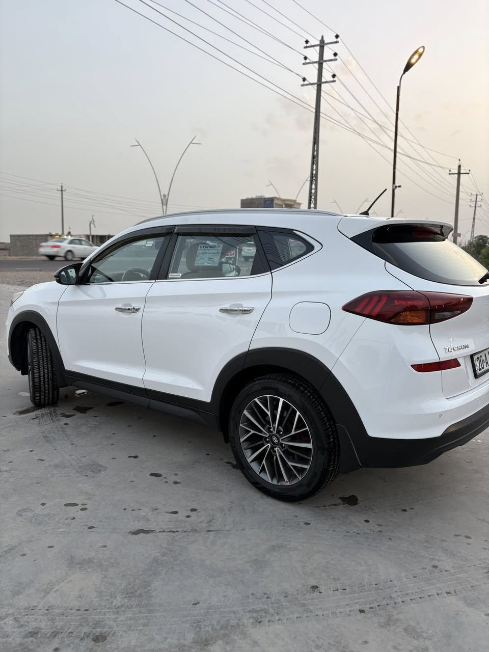 توسان خليجي 2019 شركه الكاصد 
ماشية ٨٦ الف بأسمي مكفول كير محرك
رقم ديالى تحويل ثاني يوم 
سعرها ٢٠٥ وبيها مجال


**إذا كنت صاحب هذا الإعلان وتريد حذفه لأي سبب، رجاءا أرسل رسالة إلى الدعم الفني**