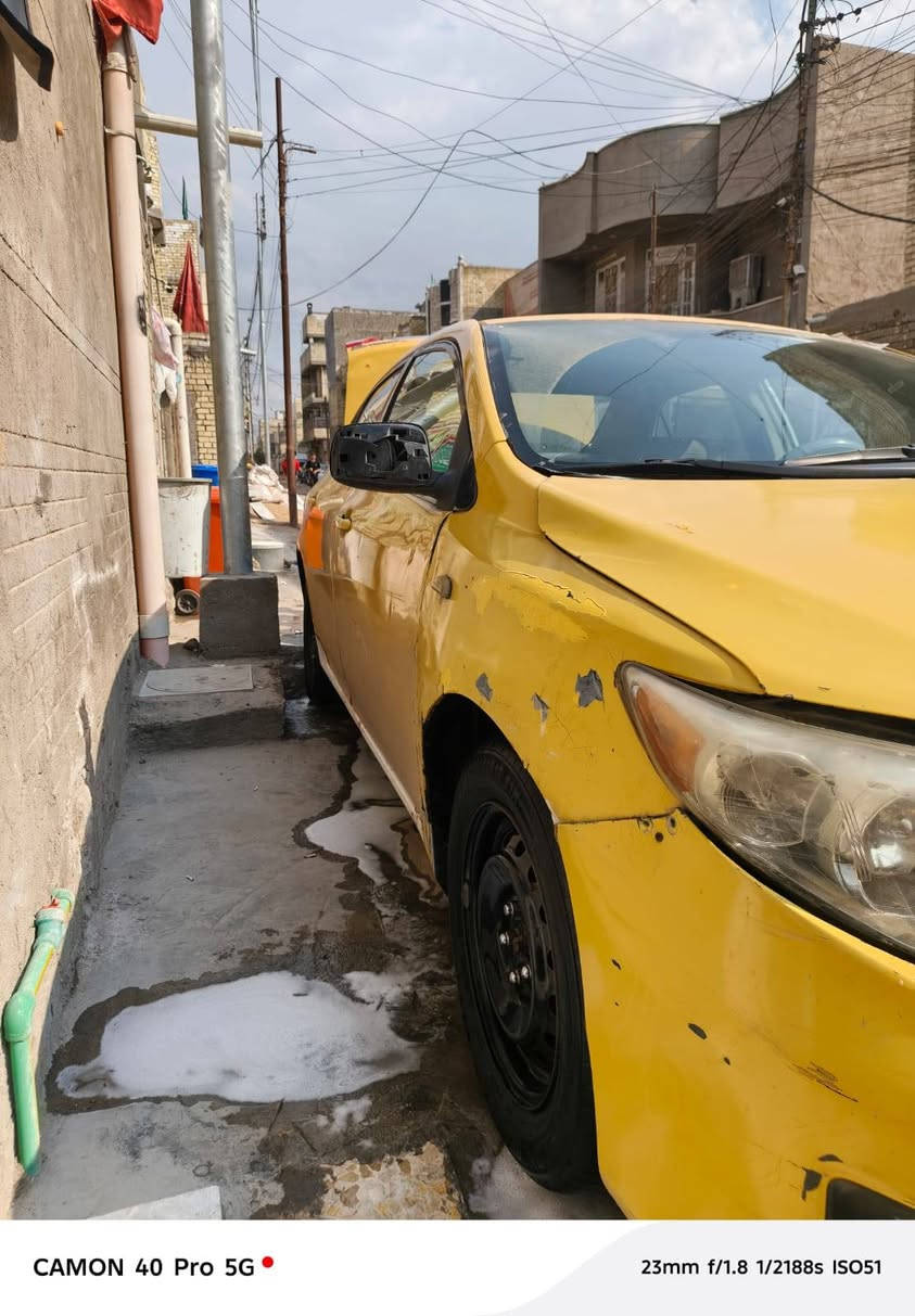 السلام عليكم كورولا موديل 2009 سياره بيها ضربه بالصندوق وبيها شاملغ امامي ما واصله دواخل سياره رقم واسط تبريد شغال مكينه 1800 ماكينتها حلوه وكيرها نعمه من الله مكان بغداد البلديات سعرها 72 وبيها مجال حك الجيه الرقم الهاتف ***********
