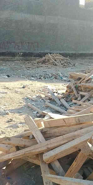 السلام عليكم خشب للبيع سير يشتغل جسور ***********
