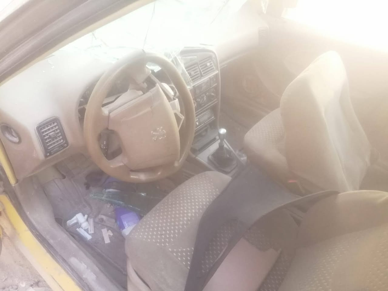 السلام عليكم
بيجو 405 موديل 2014 رقم بصرة الماني
قيم وخذ گوم حديد
رقم الهاتف *********** بي وات ساب
