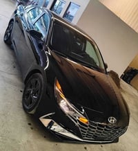 لسنا الوحيدين نطمح ان نكون الافضل من سنه ٢٠١٤ لحد الان مواصلين على بيع...