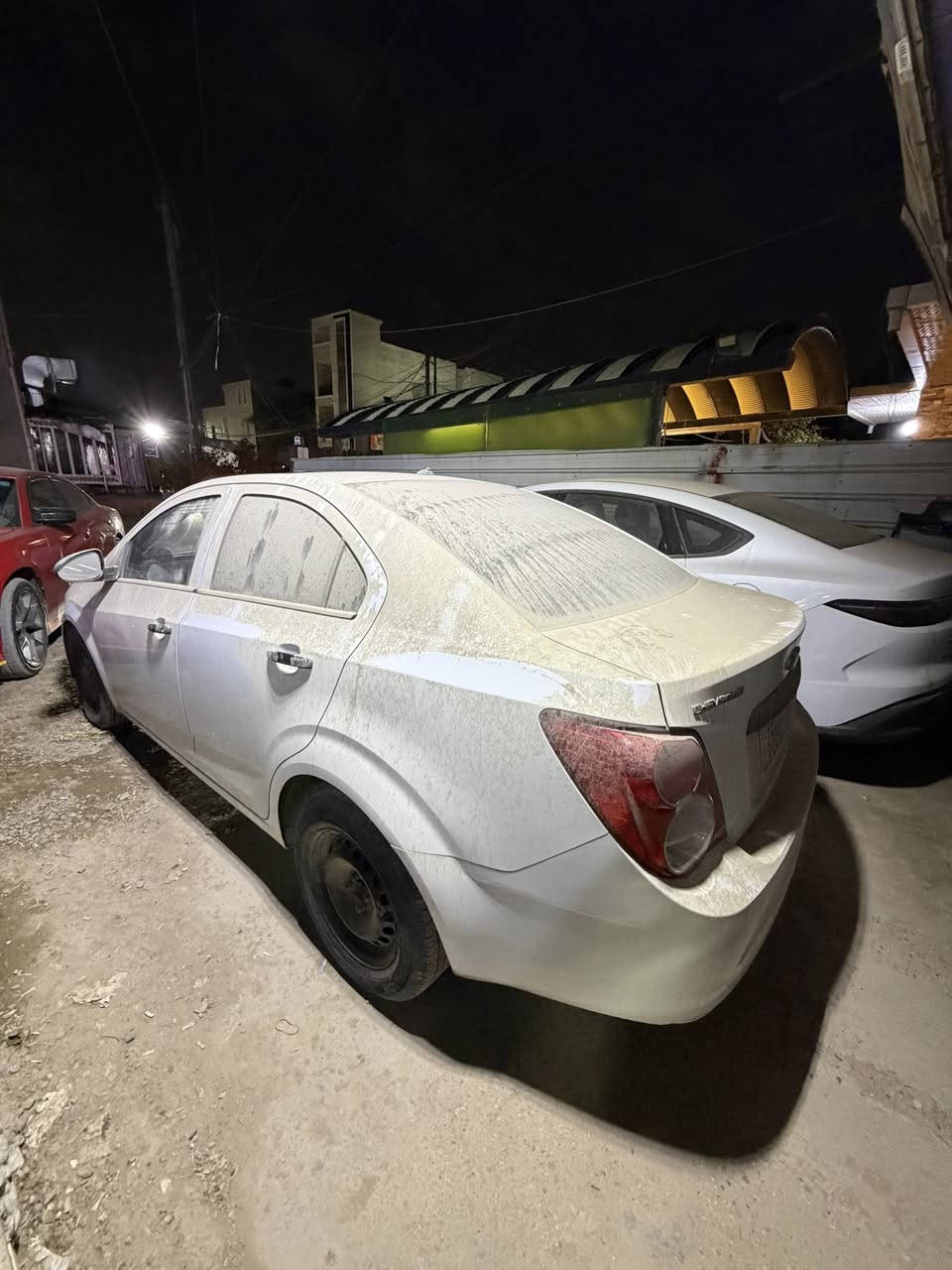 سلام وعليكم شوفرليت سونك 2013 استلام الشركة العامة للسيارات السيارة مضمومة جانت ماشية 24 الف كيلوو حقيقي كلشش جديدة بعدهة مكينة 1600 جام جوبي غراضهة كاملة ارضياتهة كبات مالتهة سعرهة 93 ورقة وبيهة مجال بسيط 
***********
