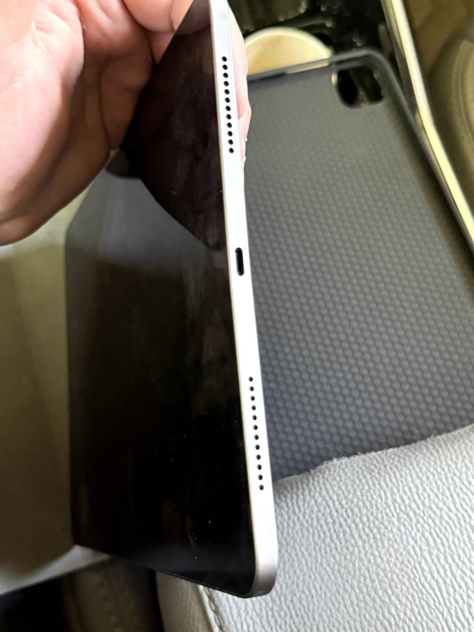 ايباد اير 5
معالج M1 
64 غيغا بايت 
مستعمل اخو الجديد جلخ ما بي موصل, نينوى


**إذا كنت صاحب هذا الإعلان وتريد حذفه لأي سبب، رجاءا أرسل رسالة إلى الدعم الفني**