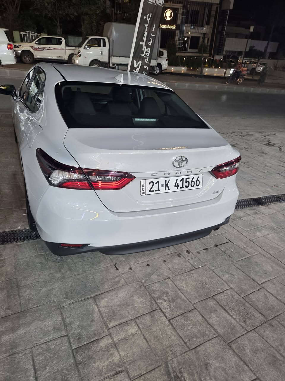 كامري سموك  ٢٠٢٣ le ماشيه ٣٥ الف ربع جاملغ سكن بدون دواخل رقم سليمانيه بسمي رقم وتساب *********** مكان سياره سليمانيه
