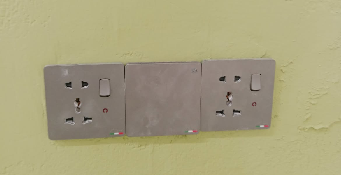 السلام عليكم 
تأسيس كهرباء ماء مجاري غاز 
بأنسب الاسعار (حسين الخزعلي) 
(***********) واتساب
