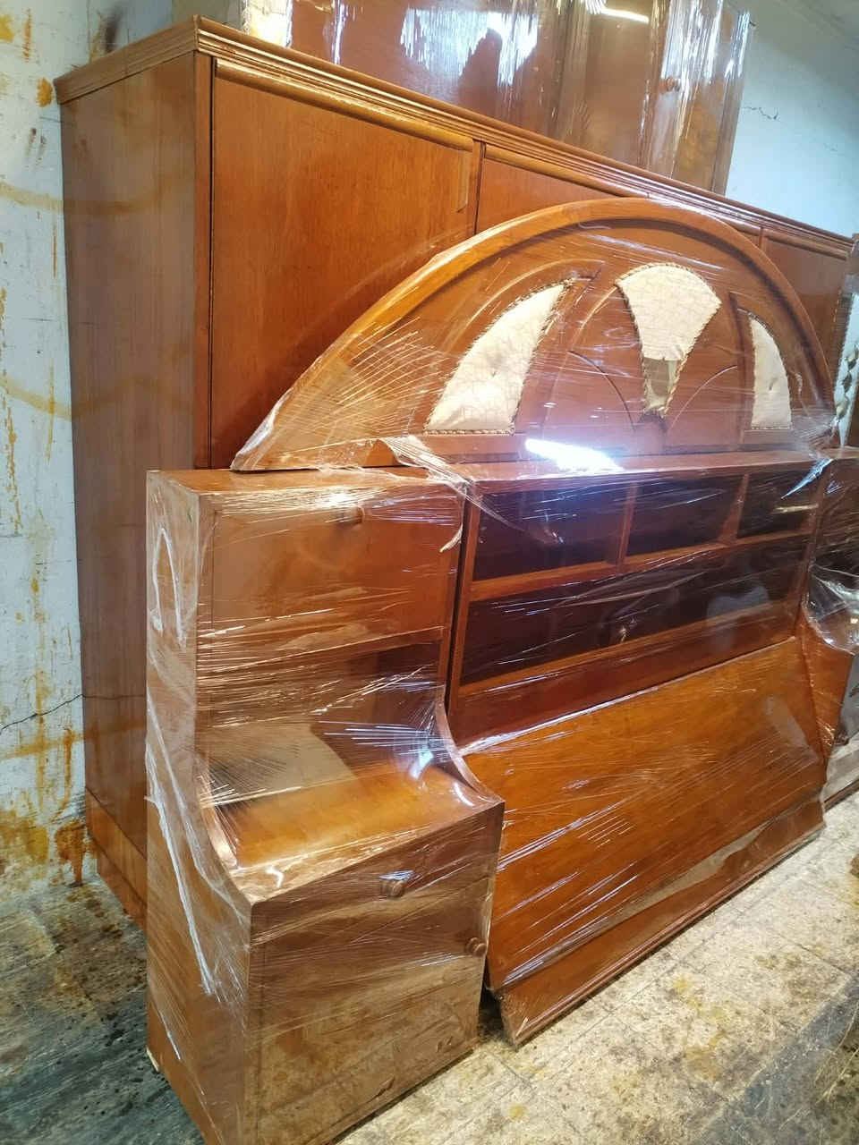 غرفه نوم نضيفه حيل خشب ثقيل السعر 350
الغنوان موصل شراي راسل خاص


**إذا كنت صاحب هذا الإعلان وتريد حذفه لأي سبب، رجاءا أرسل رسالة إلى الدعم الفني**