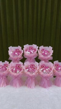 باقات عيد الحب • توصيل كل المحافظات • انستا se_rinty2