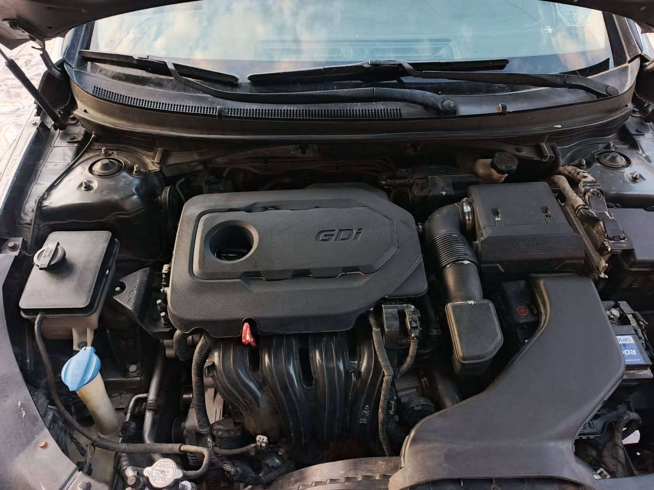 هونداي سوناتا موديل 2019 رقم بصره دولي حره تحويل ثاني يوم سنويه مجدده 28 مشروع وطني وارد امريكي ضربته بنيد وجاملغ فقط بدون ضربه داخليه بيه رشات صبغ قليل مكينه 2400 مكينه وكير وتبريد وحداديه وتخم تايرات كله مكفول سياره جاهزه مال جناي بمعنه الكلمه ماشيه 90  مواصفات تحكم ستيرن شاره بل مرايه شاشه كبيره كامره دسك خلفي وأمامي ويل كب مكان سياره ناصريه سعر 117 بيه مجال قليل رقم الهاتف *********** أنه مكلف بل نشر خابر راعيه بيك خير وتدلل
