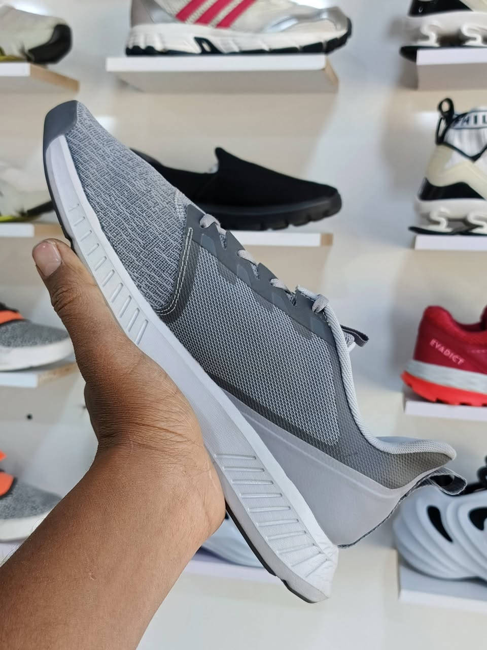 ريبوك باله اصلي اورجنال
قياس 45.5--30 cm
اصلي اورجنال طبي وزن خفيف
***********☎☎
توصيل كافة محافظات العراق 🚗
