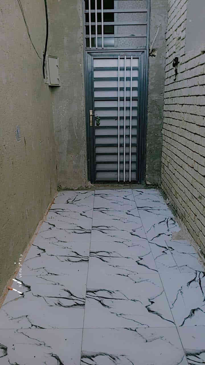 #_يوجد 100متر للبيع🤠
#_اوبسعر جداً مناسب 27وبي مجال 💸💸
#_عنوان البيت نجف  قريت الغدير 🏛بشارع المطحنه عمود 282
#_للتواصل ***********
