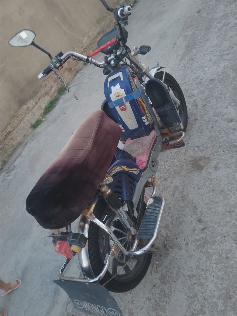 دراجه 5 بطاريات سعر 125 اتصل ***********
