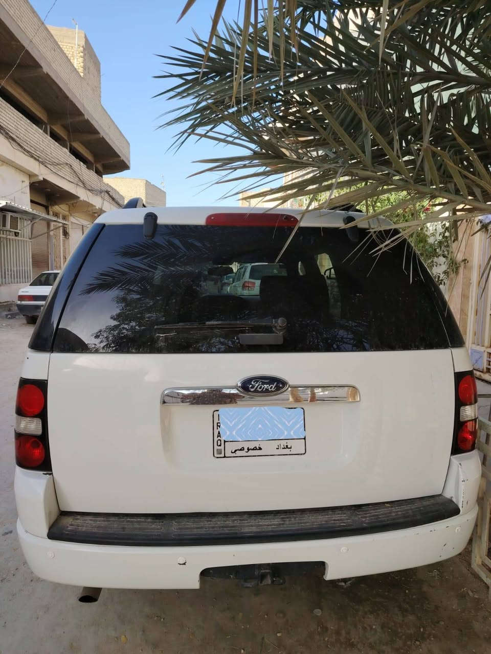 السلام عليكم
اللهم صلي على محمد وآل محمد
اخوان فورد اكسبلور
كير ومكينه مكفولات 
مديل 2007
دواخل بيجي جلد
7 راكب
4 قطع تبريد
التبريد ثلج عوزه بس فان امامي شرط

مكفوله من الضربه بيه صبغ قليل أثر جراد
حاداديه مشط افلنجات دسكات جدد كلش هستوني شادهن
عوزه بس بوش
رقم السياره بغداد
سنويه ما صاقطه
مكان السياره نجف
السعر 98 بيه مجال حك الجيه


**إذا كنت صاحب هذا الإعلان وتريد حذفه لأي سبب، رجاءا أرسل رسالة إلى الدعم الفني**