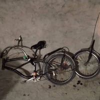 بايسكل نضيف بس عوزه ماشه للاتصال 07904521311 والسعر خاص