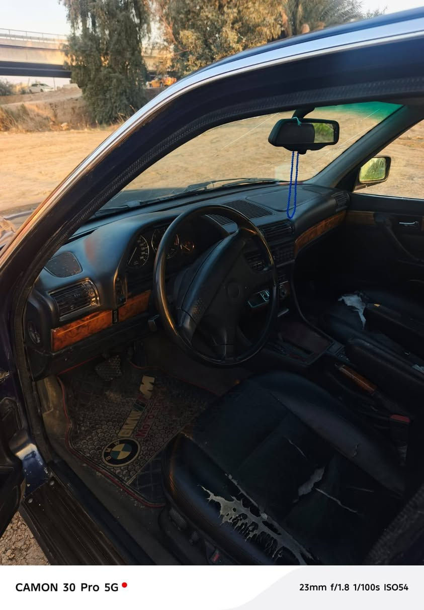 بي ئم البيع 740  8V
مديل 1993

مكينه وكير كفاله 

شرط تحويل 

لاستفسار تصال ***********

سعر 55 وبيه مجال
