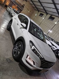 توسان ٢٠٢١ خليجي ماشيه ٦٥ ألف مكفوله من صبغ ولبارد محرك٢٠٠٠دوش بصمه كش...