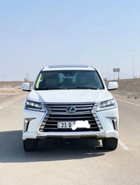 لكزس LX 570 • ٢٠١٦ • فول مواصفات