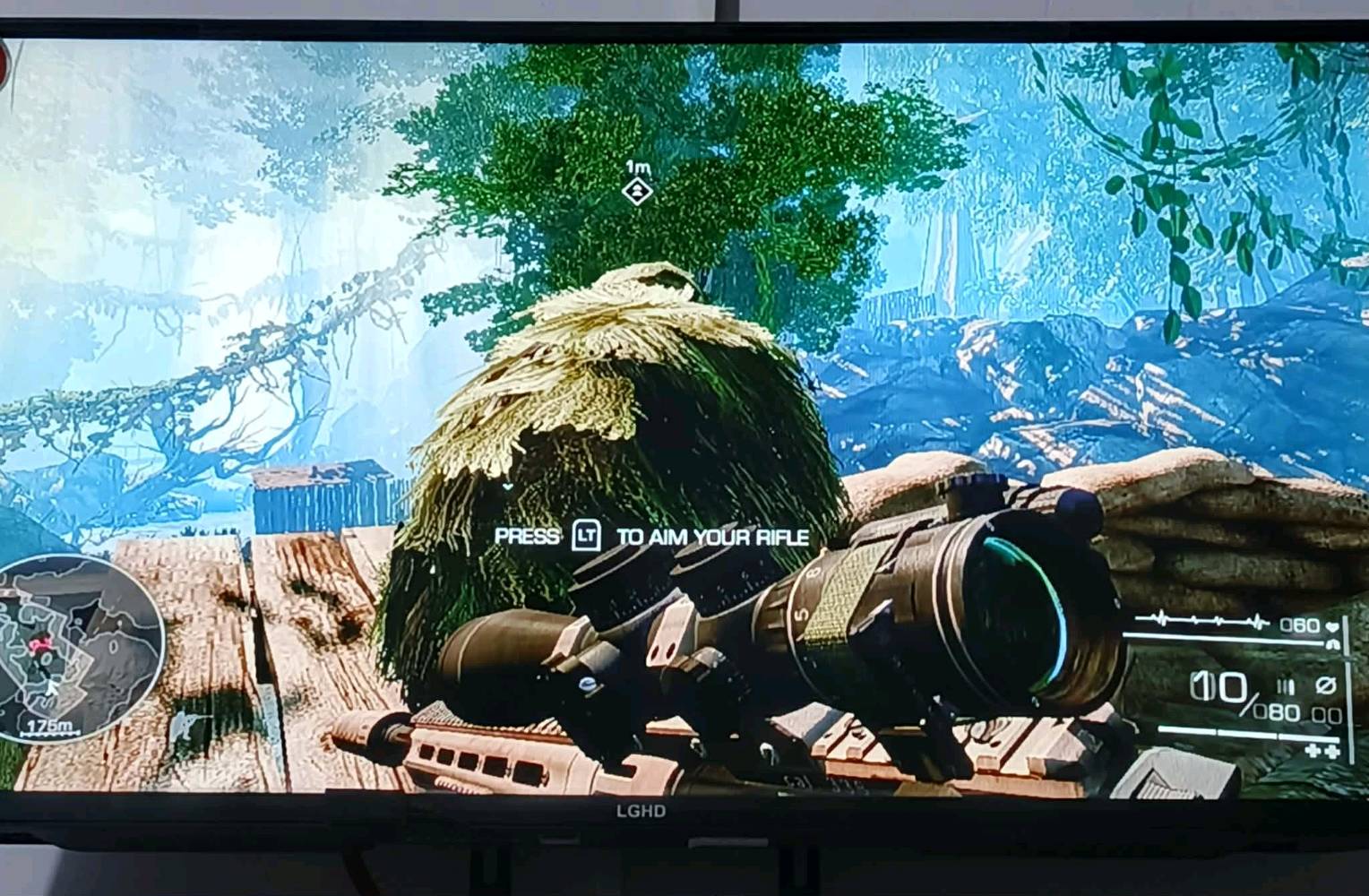 السلام عليكم اكس بوكس 360 بي 81 لعبة نظيف كلش  مستخدم قليل كاملة ملحقاته والكارتونة اربط والعب مكاني كربلاء السعر 90 سبب البيع عدم التفرغ 
 اليريدة يراسلني 
كربلاء حي الحر الثورة ماعندي توصيل