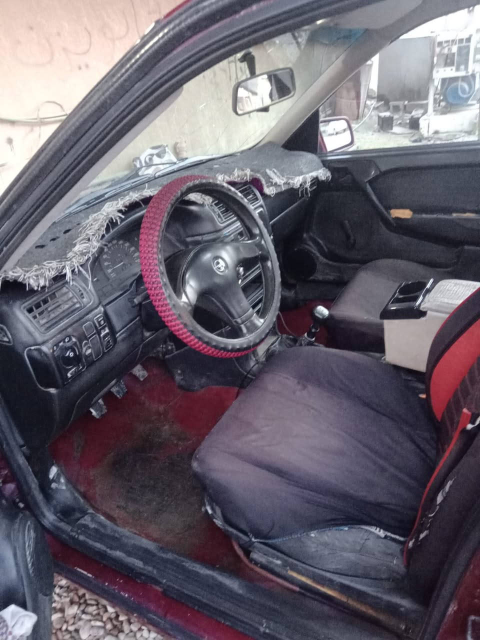 السلام عليكم اوبل فكترا للبيع  موديل ٩٢ محرك ١٨٠٠ نظيف كير عادي نظيف صبغ عام بدون ضربه رقمها صلاح الدين تحويل مباشر تايرات صدر زينات شرط تركبه لمكه وتجي السعر 35 وبيه مجال للاستفسار الاتصال على الرقم *********** مكان السياره صلاح الدين سامراء
