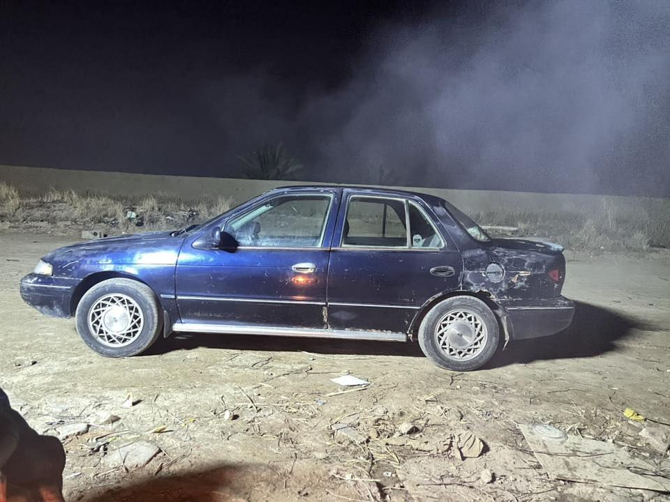 السلام عليكم للبيع سيفيا موديل 94 مكينه حاويه نقص مشط ستيرن السيارة خير من الله رقمها بغداد السعر 26 وبيها مجال للتواصل   ***********
